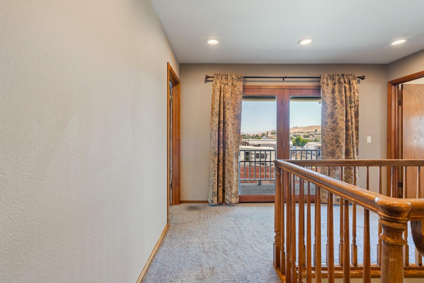 Detail Gallery Image 26 of 61 For 695 Hospital Rd, Hollister,  CA 95023 - 4 Beds | 3 Baths