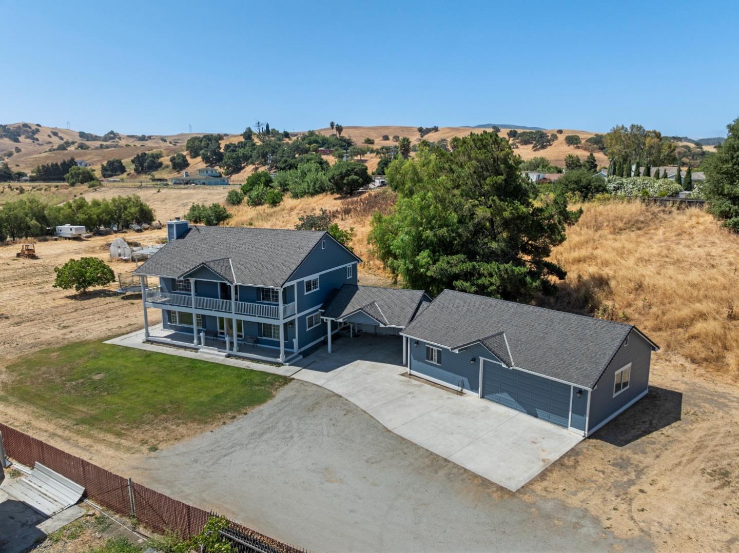 Detail Gallery Image 55 of 61 For 695 Hospital Rd, Hollister,  CA 95023 - 4 Beds | 3 Baths