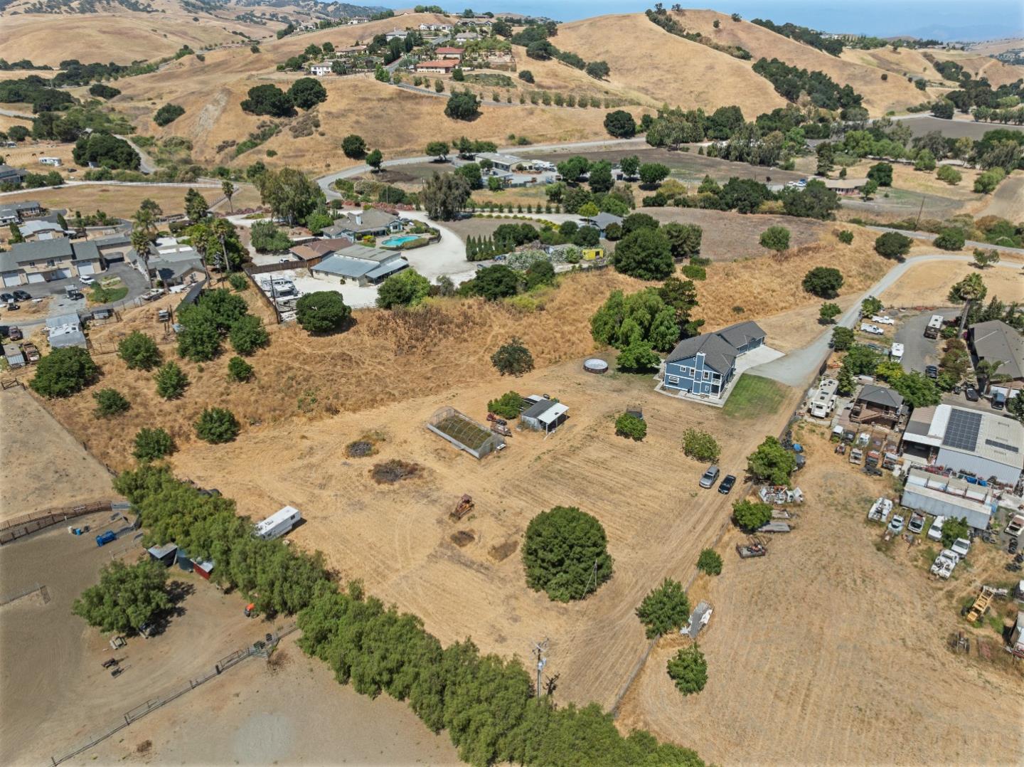 Detail Gallery Image 59 of 61 For 695 Hospital Rd, Hollister,  CA 95023 - 4 Beds | 3 Baths