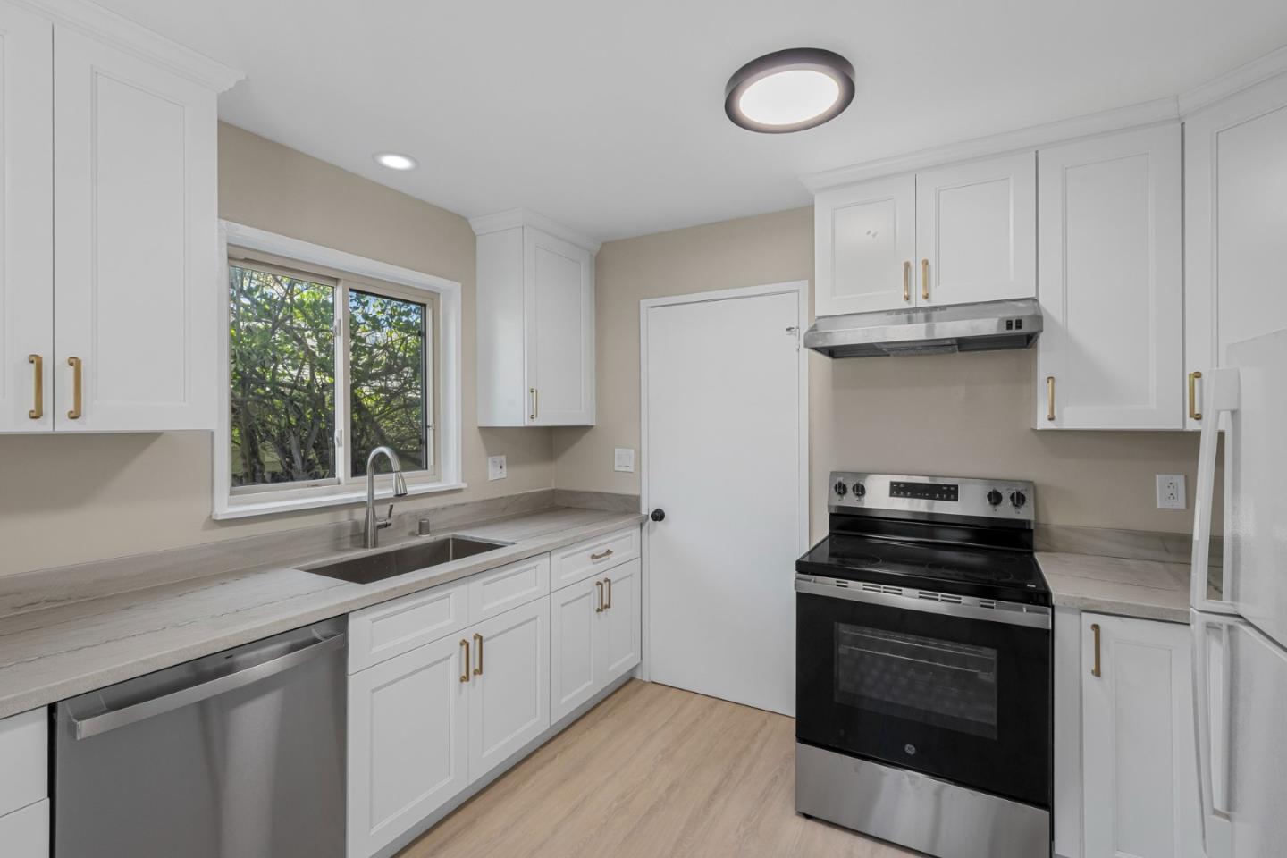 Detail Gallery Image 15 of 56 For 620-624 Mcclellan Ave, Monterey,  CA 93940 - – Beds | – Baths