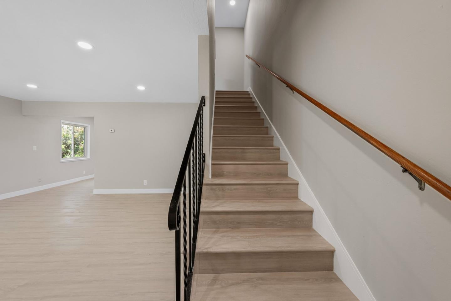 Detail Gallery Image 18 of 56 For 620-624 Mcclellan Ave, Monterey,  CA 93940 - – Beds | – Baths