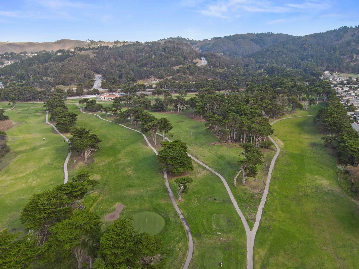 Detail Gallery Image 21 of 22 For 845 Fassler Ave, Pacifica,  CA 94044 - 2 Beds | 2/1 Baths