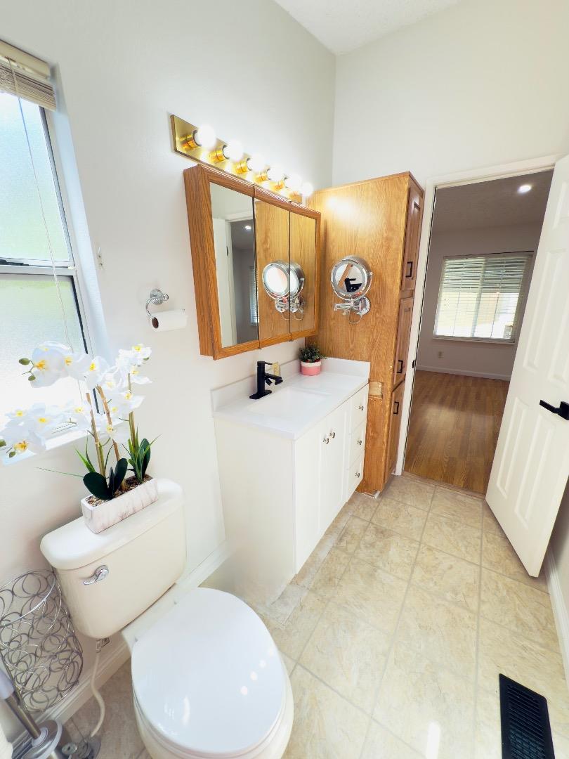 Detail Gallery Image 24 of 27 For 200 Ford Rd #160,  San Jose,  CA 95138 - 3 Beds | 2 Baths