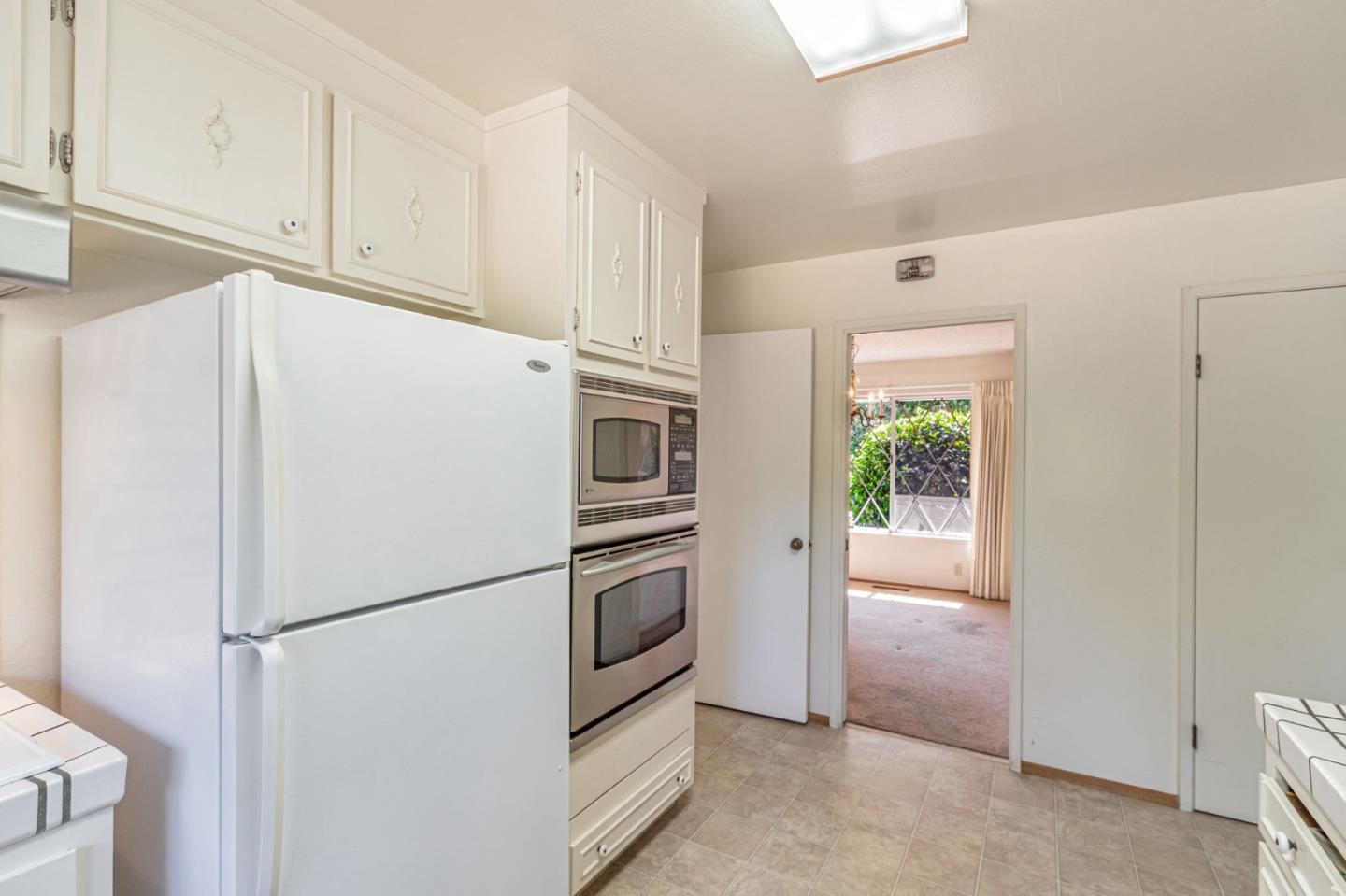 Detail Gallery Image 12 of 28 For 6866 Trinidad Dr, San Jose,  CA 95120 - 4 Beds | 2 Baths