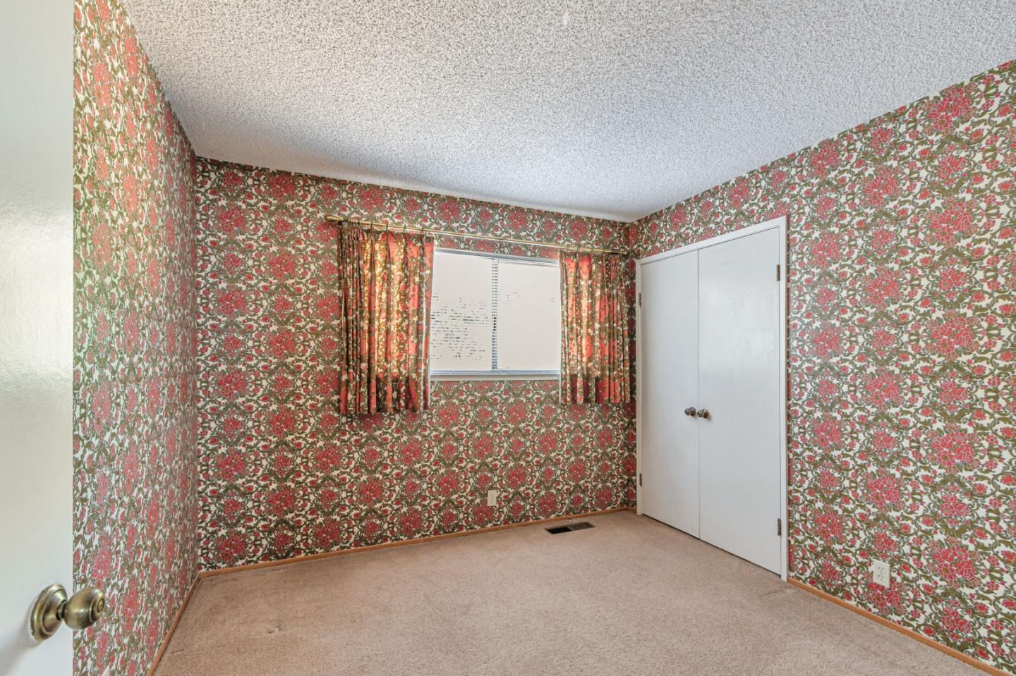 Detail Gallery Image 20 of 28 For 6866 Trinidad Dr, San Jose,  CA 95120 - 4 Beds | 2 Baths