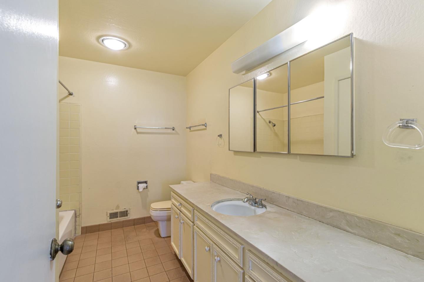 Detail Gallery Image 25 of 28 For 6866 Trinidad Dr, San Jose,  CA 95120 - 4 Beds | 2 Baths