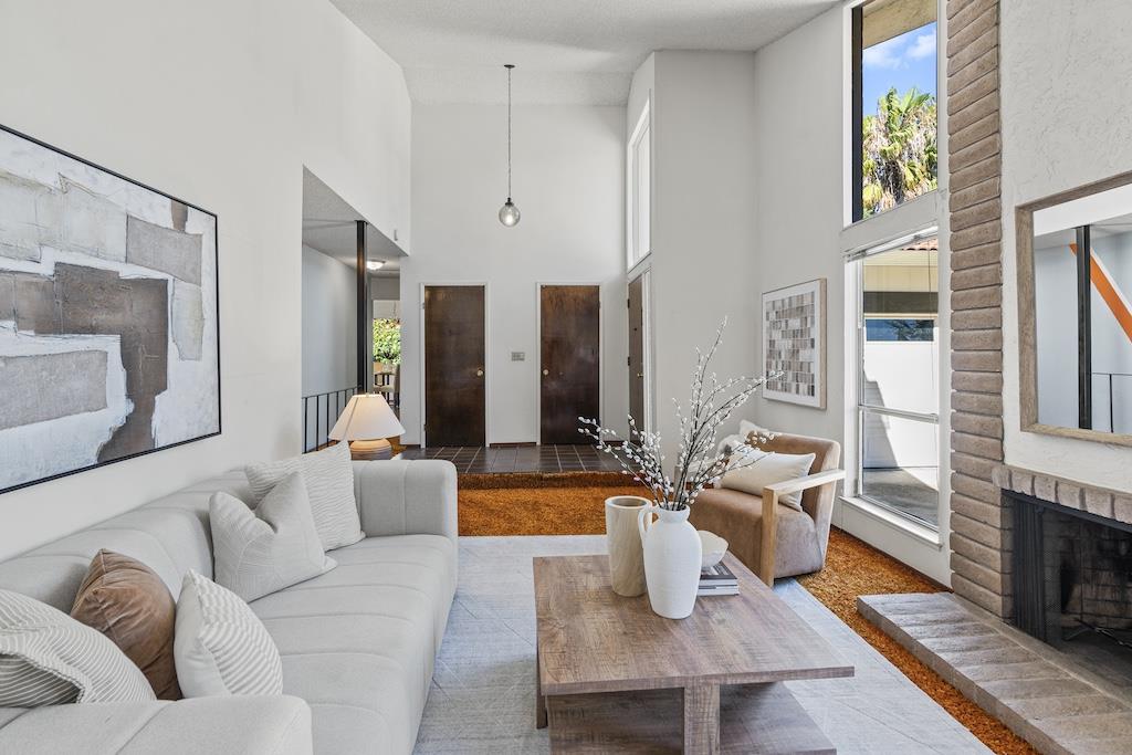 Detail Gallery Image 4 of 27 For 1612 Peachwood Dr, San Jose,  CA 95132 - 3 Beds | 2 Baths