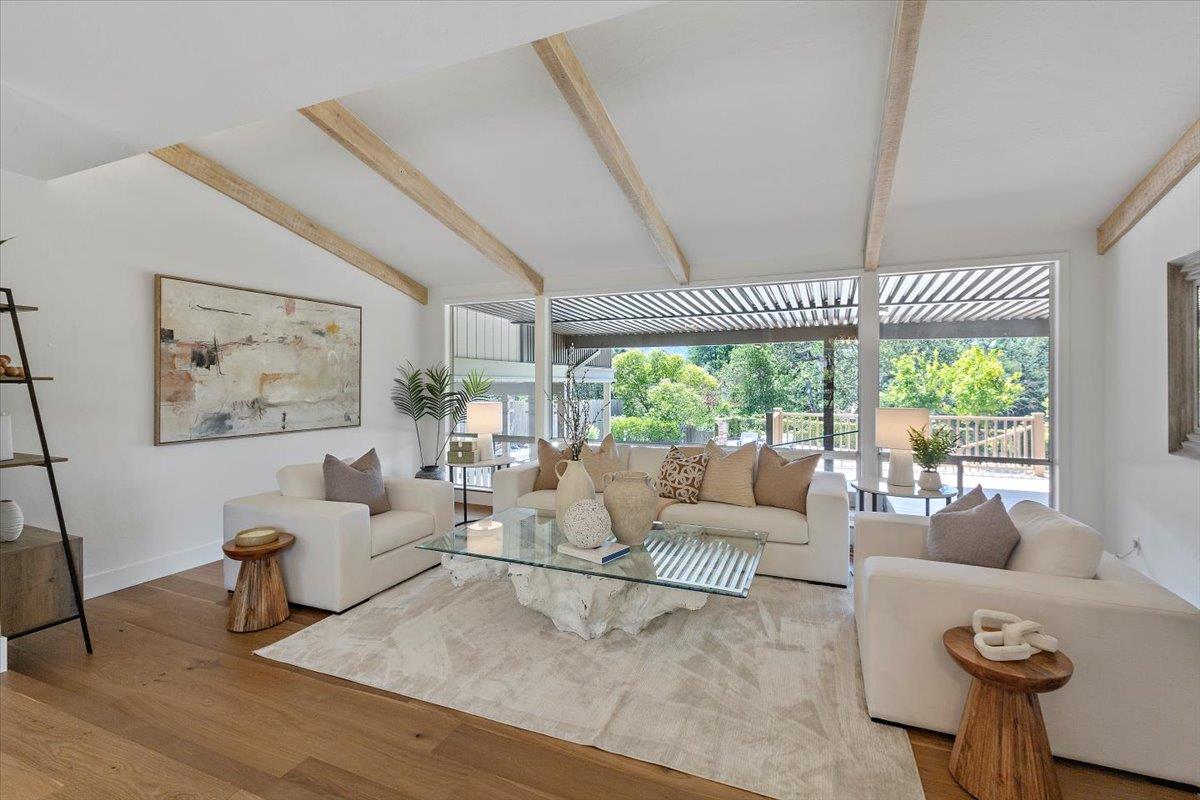 Detail Gallery Image 12 of 78 For 17095 Summit Way, Los Gatos,  CA 95030 - 4 Beds | 3/1 Baths