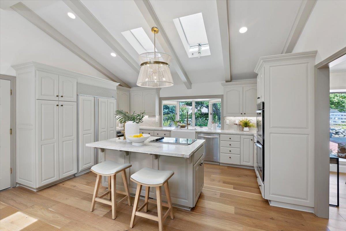 Detail Gallery Image 18 of 78 For 17095 Summit Way, Los Gatos,  CA 95030 - 4 Beds | 3/1 Baths