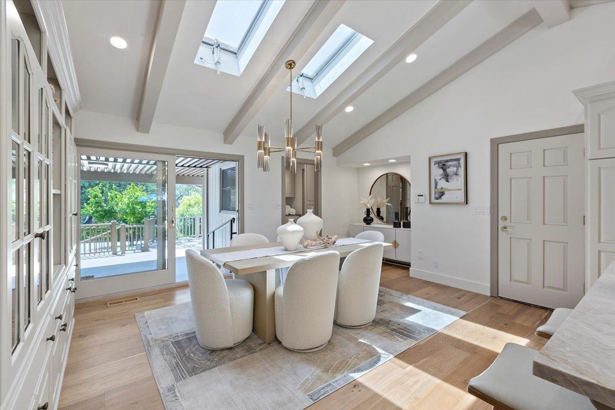 Detail Gallery Image 23 of 78 For 17095 Summit Way, Los Gatos,  CA 95030 - 4 Beds | 3/1 Baths