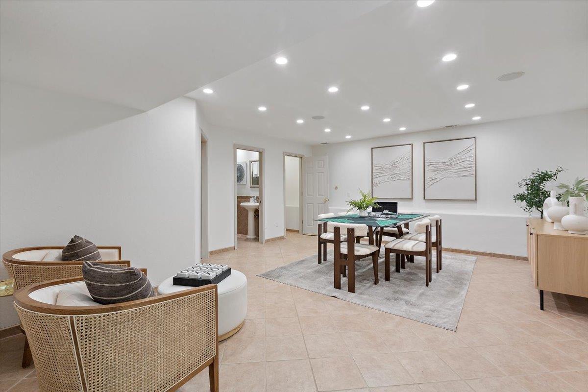Detail Gallery Image 36 of 78 For 17095 Summit Way, Los Gatos,  CA 95030 - 4 Beds | 3/1 Baths