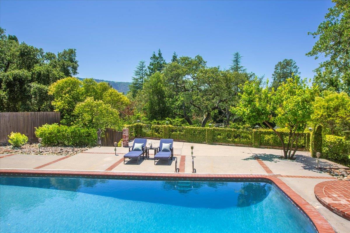 Detail Gallery Image 60 of 78 For 17095 Summit Way, Los Gatos,  CA 95030 - 4 Beds | 3/1 Baths