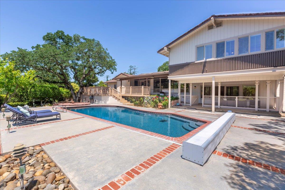 Detail Gallery Image 63 of 78 For 17095 Summit Way, Los Gatos,  CA 95030 - 4 Beds | 3/1 Baths
