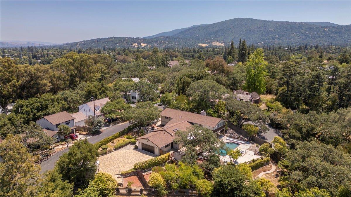 Detail Gallery Image 67 of 78 For 17095 Summit Way, Los Gatos,  CA 95030 - 4 Beds | 3/1 Baths