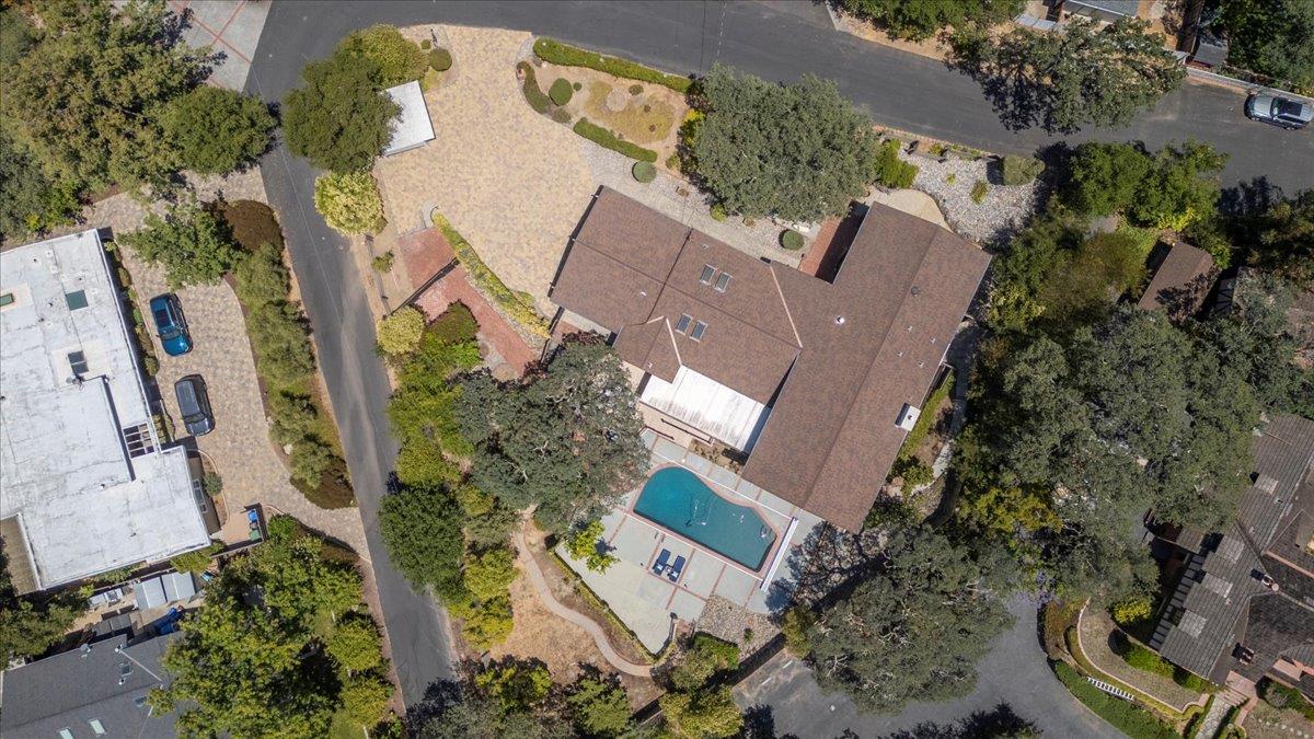 Detail Gallery Image 72 of 78 For 17095 Summit Way, Los Gatos,  CA 95030 - 4 Beds | 3/1 Baths