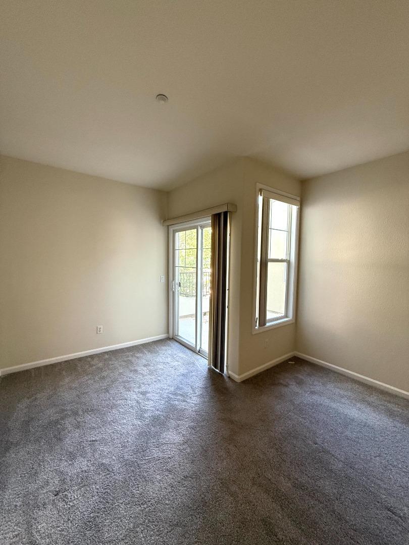 Detail Gallery Image 12 of 23 For 4171 Clarinbridge Cir, Dublin,  CA 94568 - 2 Beds | 2 Baths