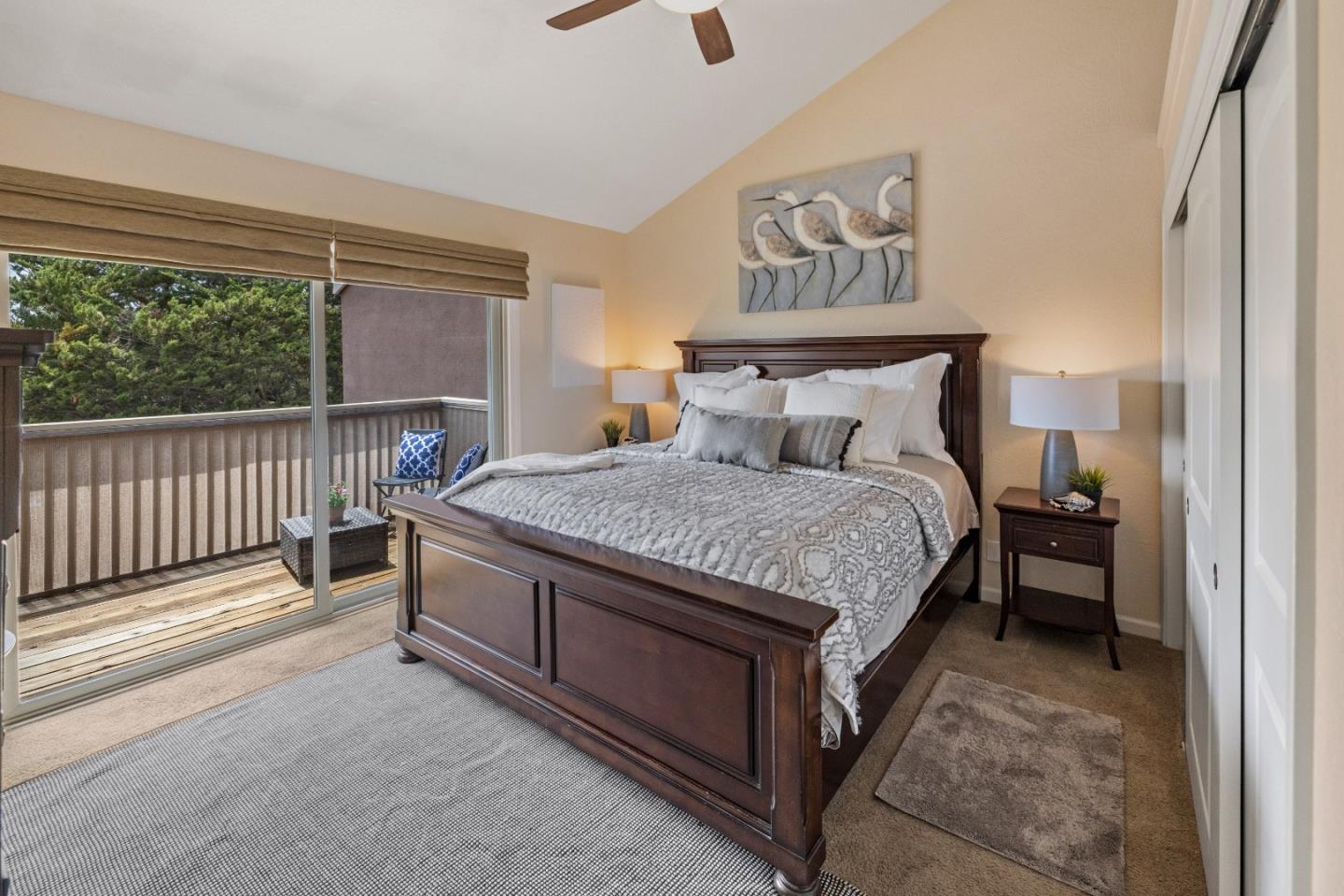 Detail Gallery Image 9 of 17 For 1037 Highland St a,  Seaside,  CA 93955 - 2 Beds | 1/1 Baths