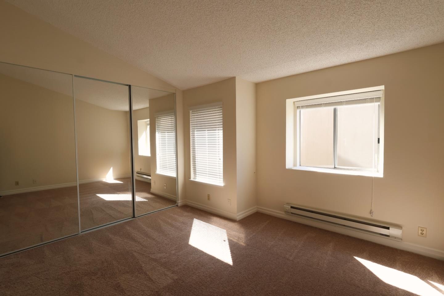 Detail Gallery Image 10 of 15 For 392 Caribe Way, San Jose,  CA 95133 - 2 Beds | 2/1 Baths