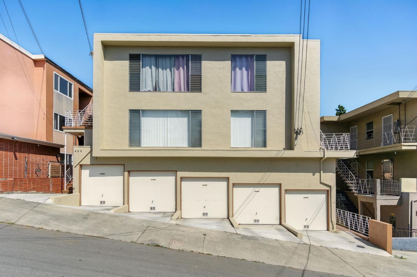 Detail Gallery Image 2 of 25 For 498 Capital St, Oakland,  CA 94610 - – Beds | – Baths