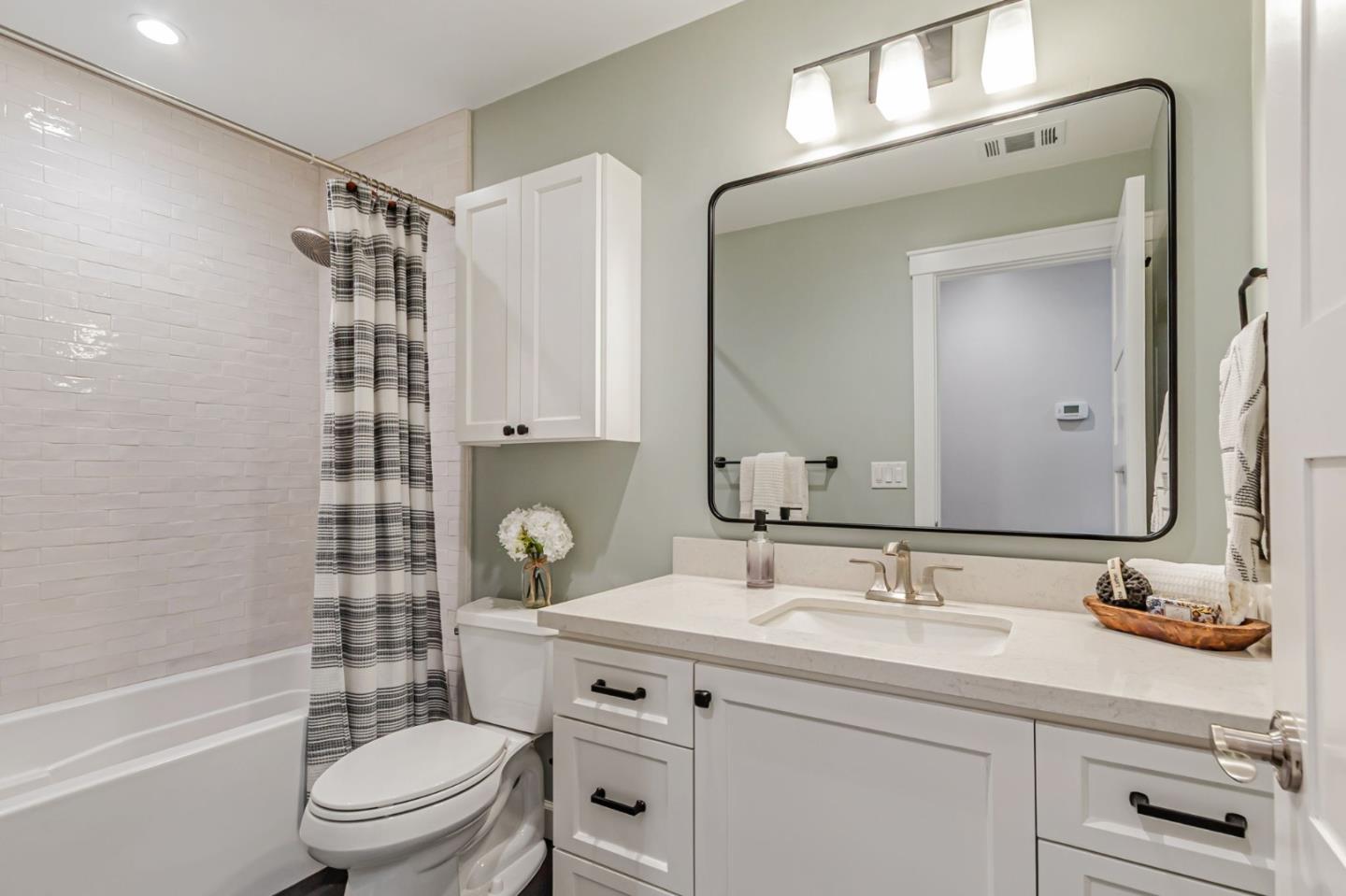 Detail Gallery Image 40 of 57 For 5412 Starcrest Dr, San Jose,  CA 95123 - 3 Beds | 2 Baths