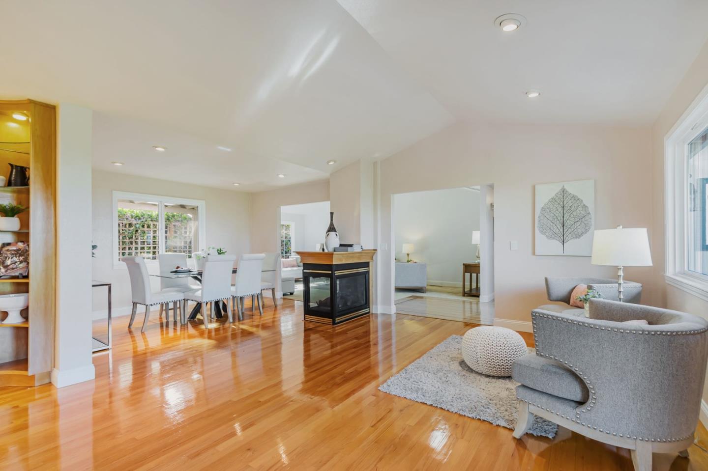 Detail Gallery Image 24 of 97 For 3449 Suncrest Ave, San Jose,  CA 95132 - 5 Beds | 2/1 Baths