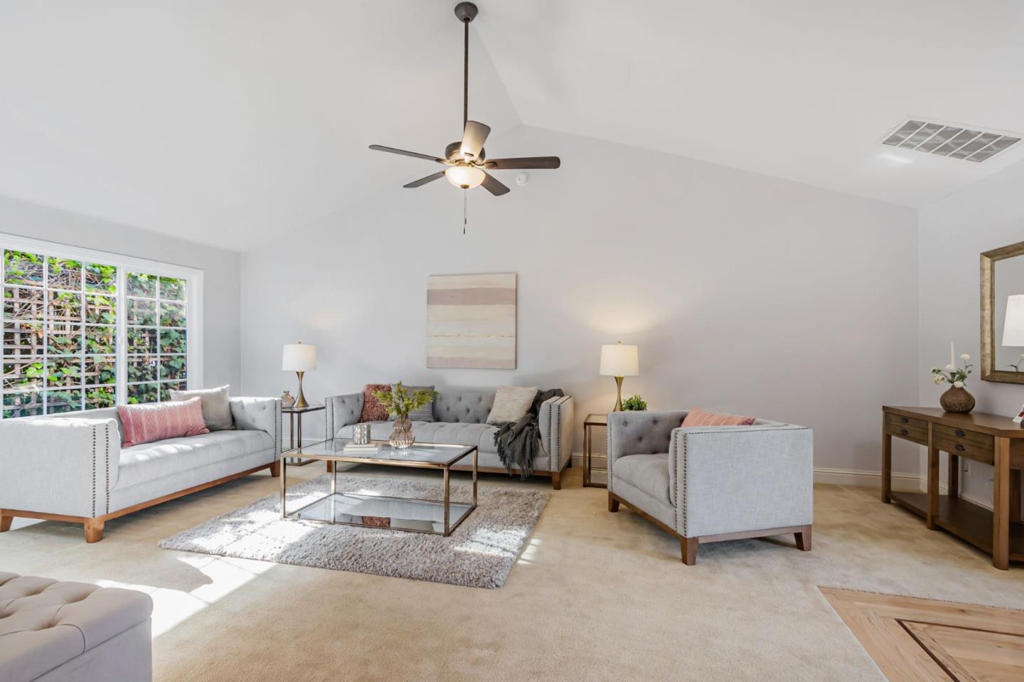 Detail Gallery Image 8 of 97 For 3449 Suncrest Ave, San Jose,  CA 95132 - 5 Beds | 2/1 Baths