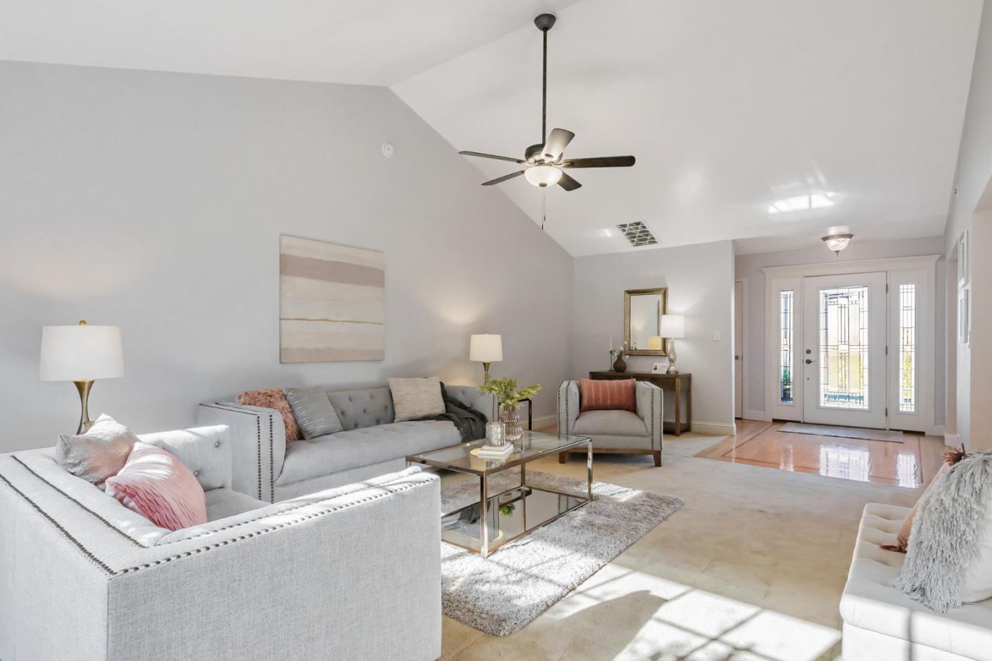 Detail Gallery Image 9 of 97 For 3449 Suncrest Ave, San Jose,  CA 95132 - 5 Beds | 2/1 Baths