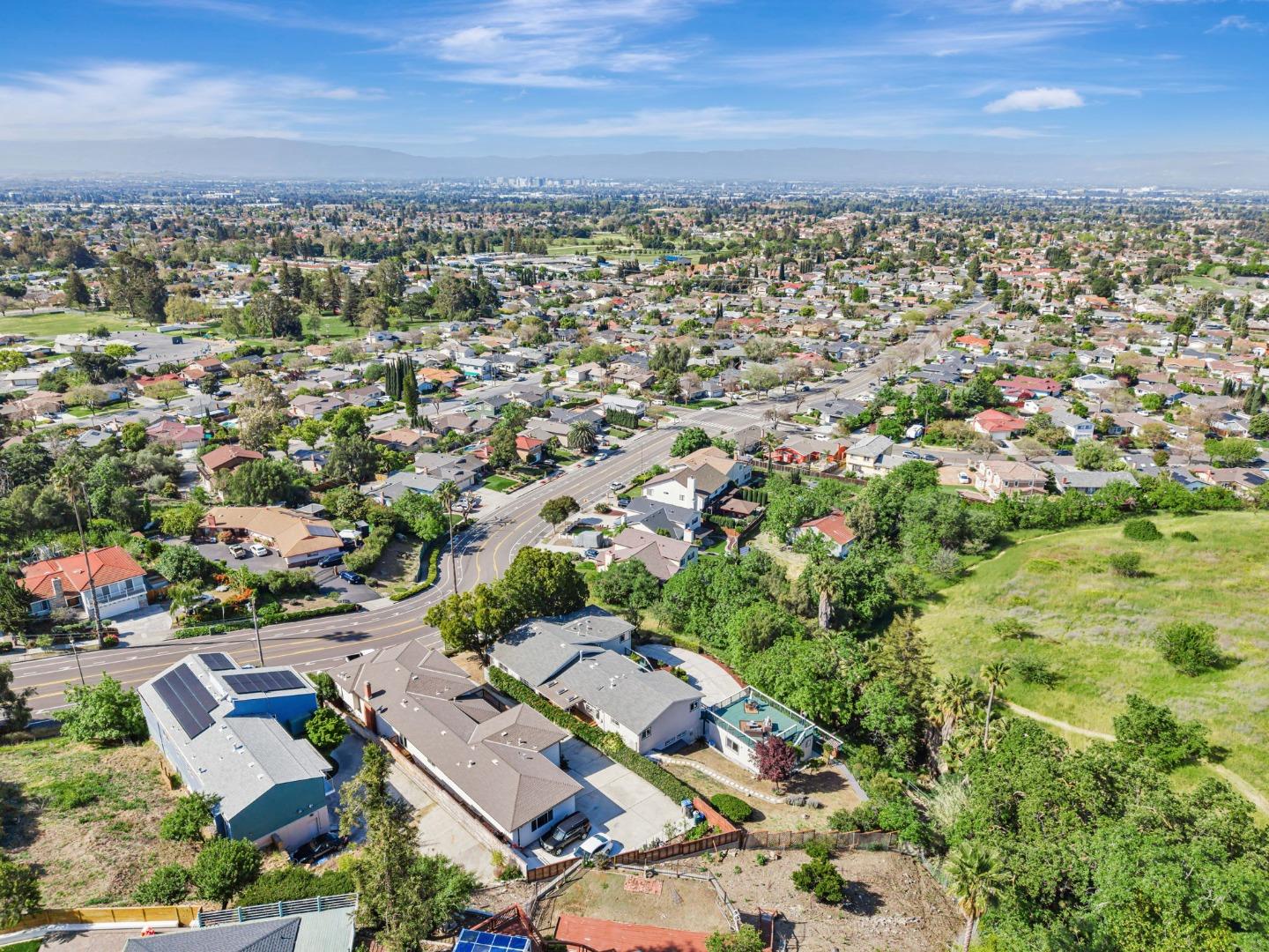 Detail Gallery Image 90 of 97 For 3449 Suncrest Ave, San Jose,  CA 95132 - 5 Beds | 2/1 Baths