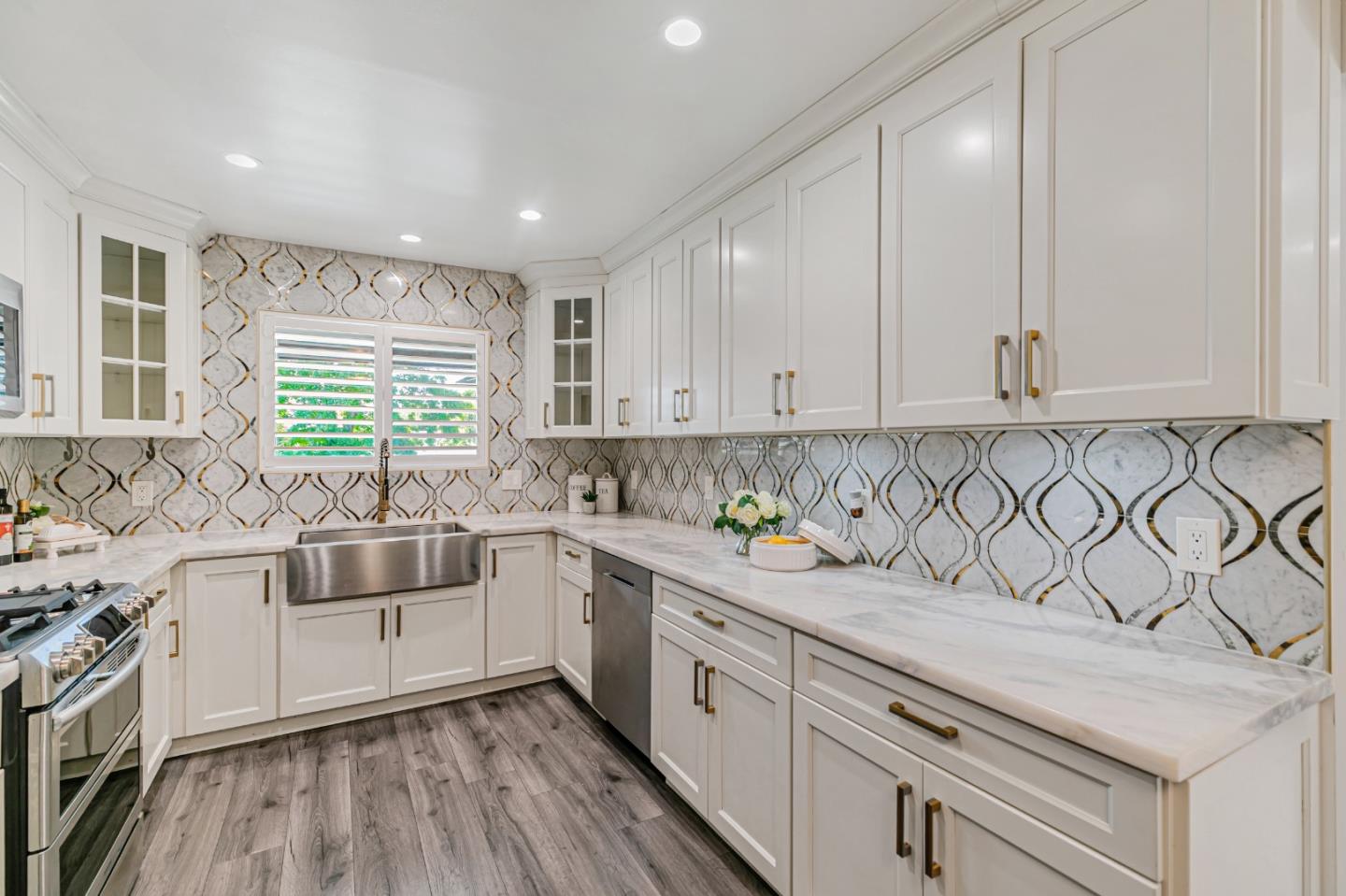 Detail Gallery Image 10 of 33 For 2489 Foxdale Dr, San Jose,  CA 95122 - 4 Beds | 2 Baths
