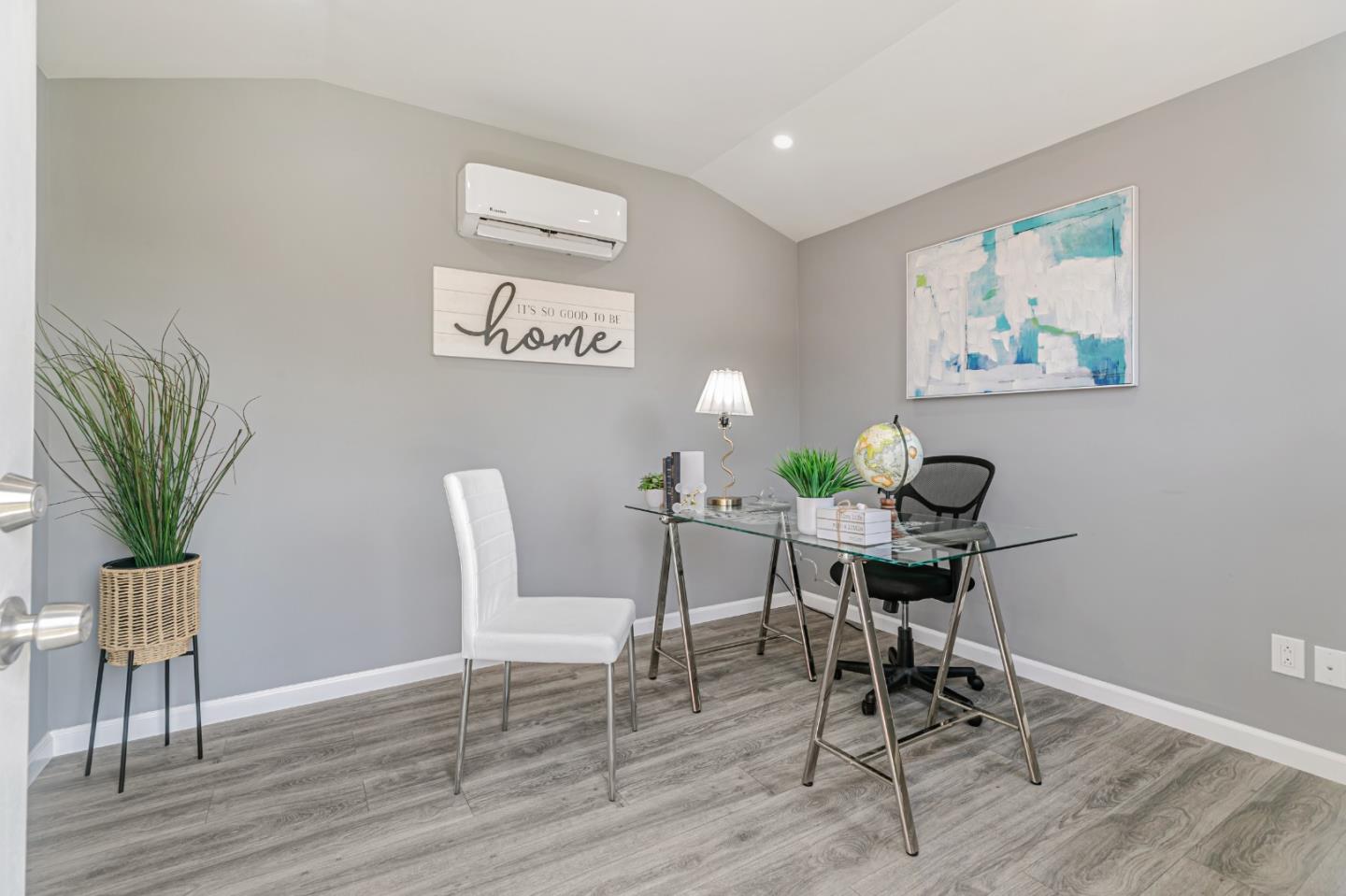 Detail Gallery Image 28 of 33 For 2489 Foxdale Dr, San Jose,  CA 95122 - 4 Beds | 2 Baths