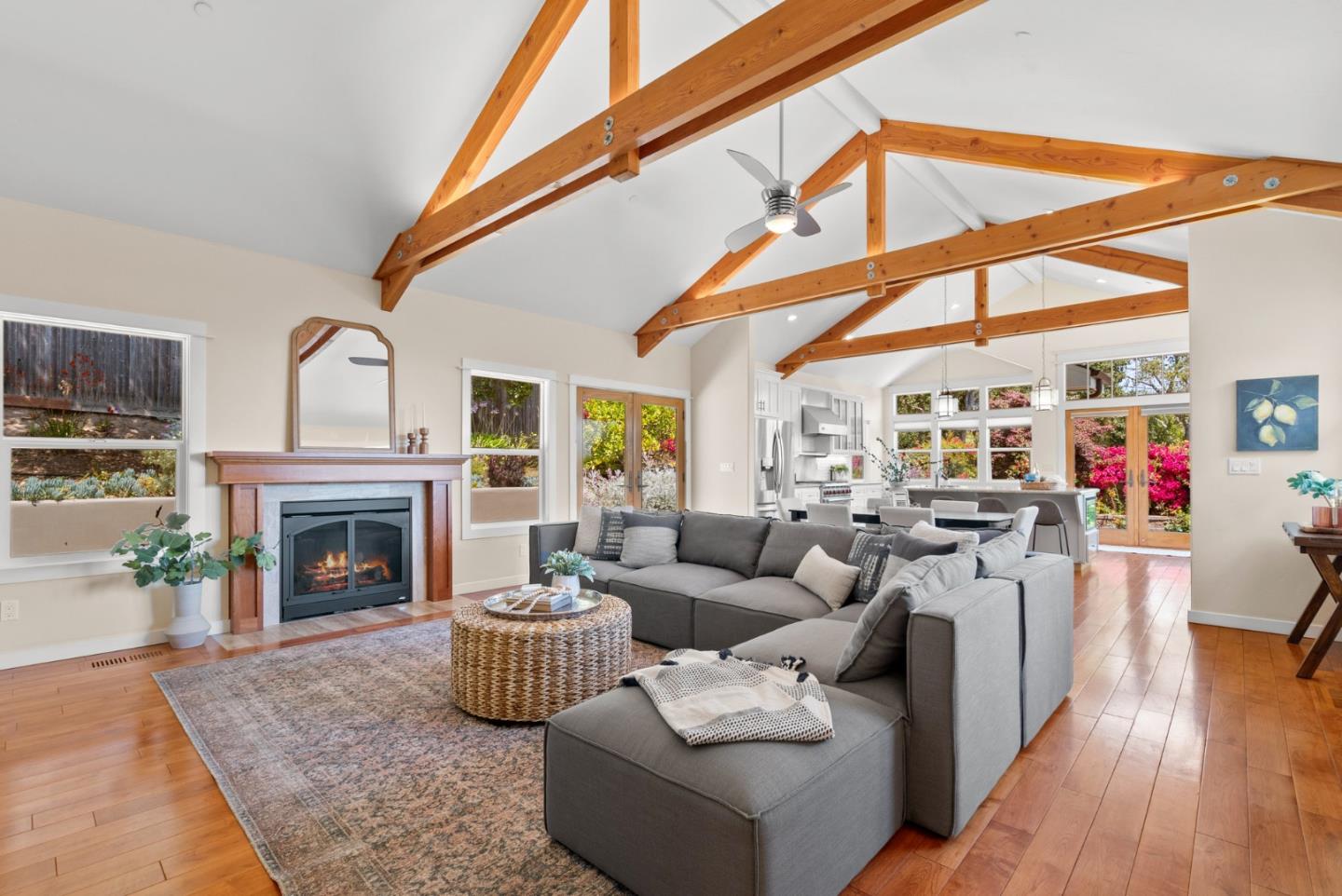 Detail Gallery Image 5 of 54 For 3030 Haas Dr, Aptos,  CA 95003 - 3 Beds | 3/1 Baths