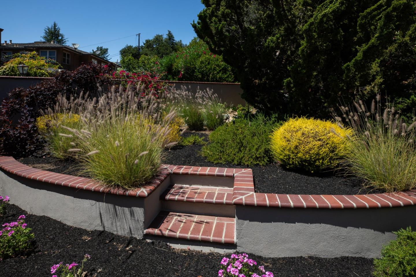 Detail Gallery Image 34 of 36 For 348 Costello Dr, Los Altos,  CA 94024 - 3 Beds | 2 Baths