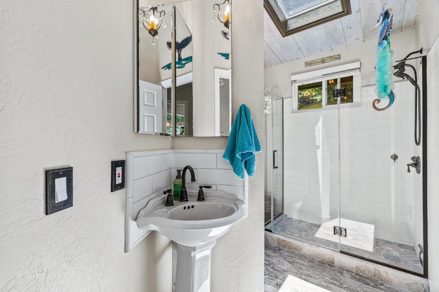 Detail Gallery Image 14 of 41 For 769 Cathedral Dr, Aptos,  CA 95003 - 2 Beds | 1 Baths