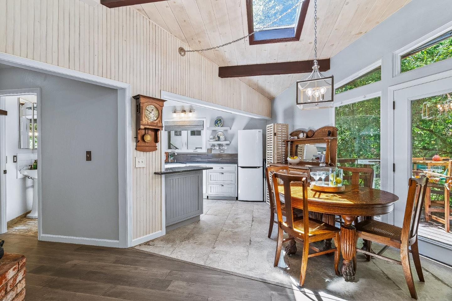 Detail Gallery Image 9 of 41 For 769 Cathedral Dr, Aptos,  CA 95003 - 2 Beds | 1 Baths