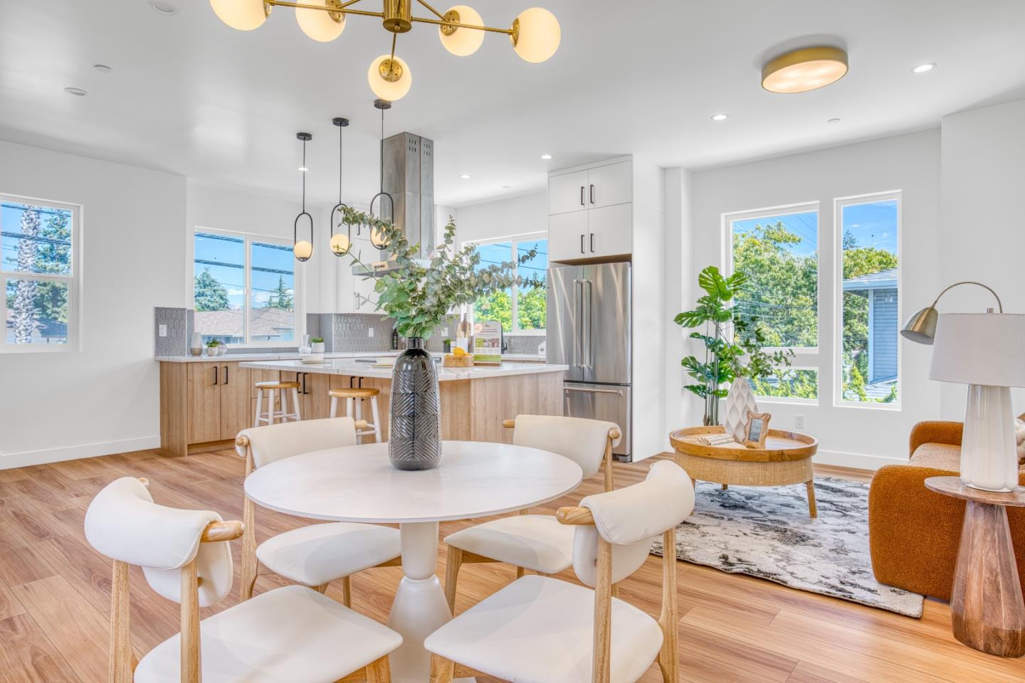 Detail Gallery Image 16 of 48 For 1945 Park Ave #1,  San Jose,  CA 95126 - 4 Beds | 3 Baths