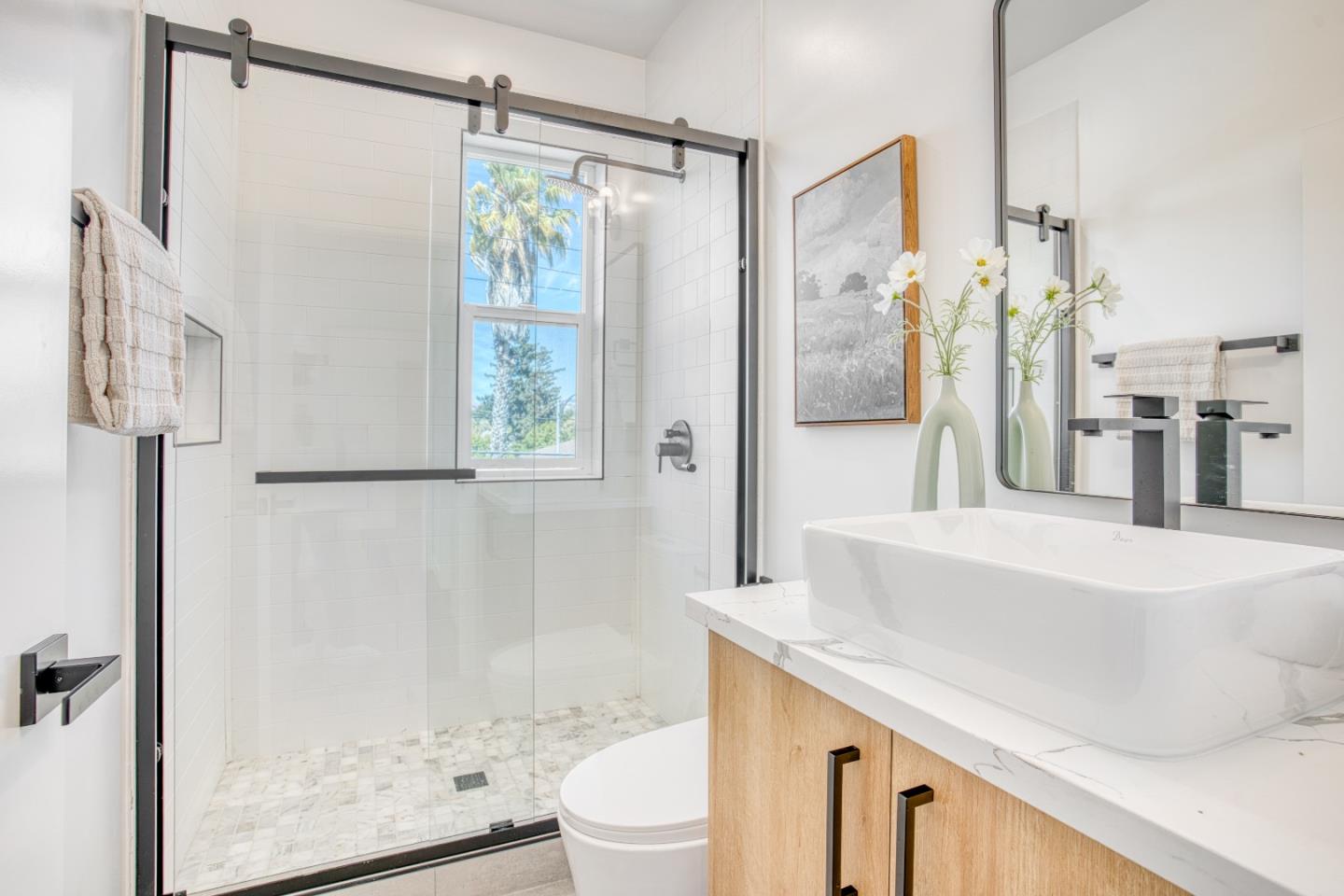 Detail Gallery Image 29 of 48 For 1945 Park Ave #1,  San Jose,  CA 95126 - 4 Beds | 3 Baths