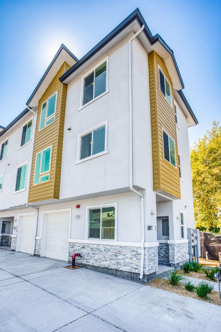 Detail Gallery Image 36 of 48 For 1945 Park Ave #1,  San Jose,  CA 95126 - 4 Beds | 3 Baths