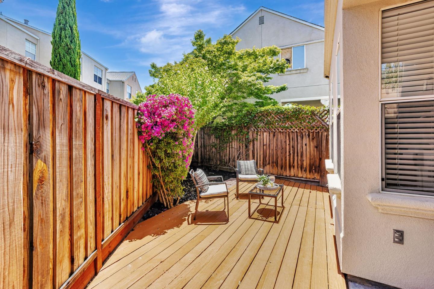 Detail Gallery Image 35 of 65 For 103 Whits Rd, Mountain View,  CA 94040 - 3 Beds | 2/1 Baths
