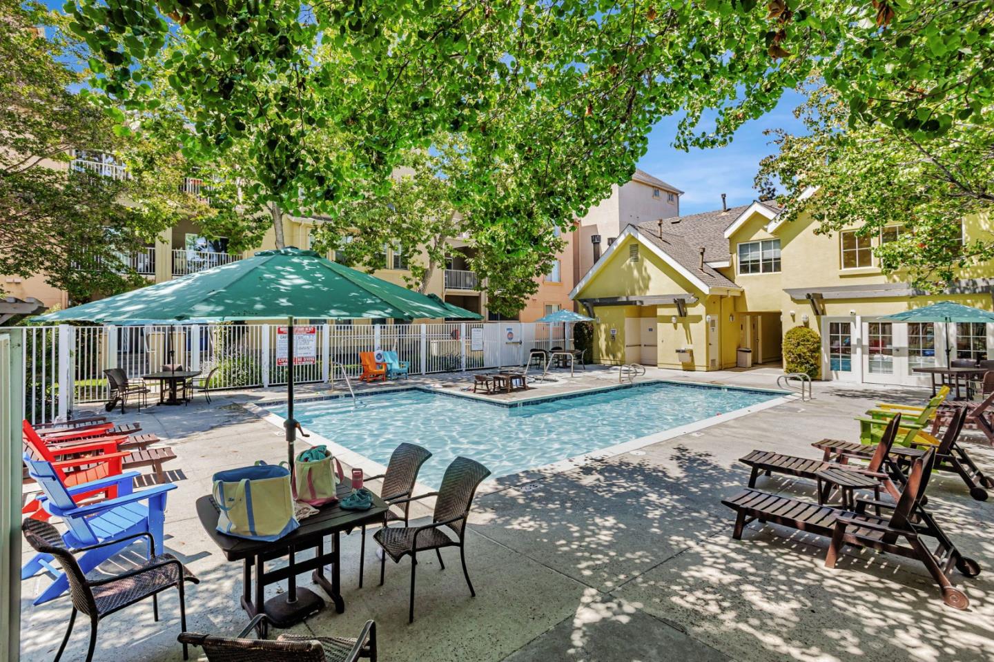 Detail Gallery Image 48 of 65 For 103 Whits Rd, Mountain View,  CA 94040 - 3 Beds | 2/1 Baths