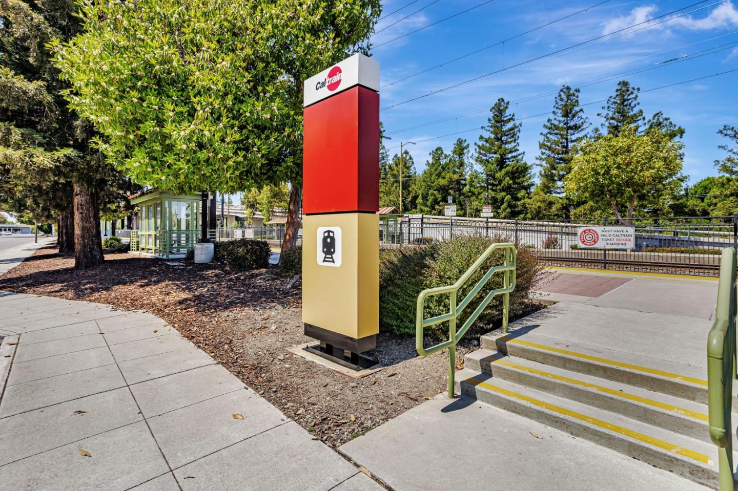 Detail Gallery Image 51 of 65 For 103 Whits Rd, Mountain View,  CA 94040 - 3 Beds | 2/1 Baths