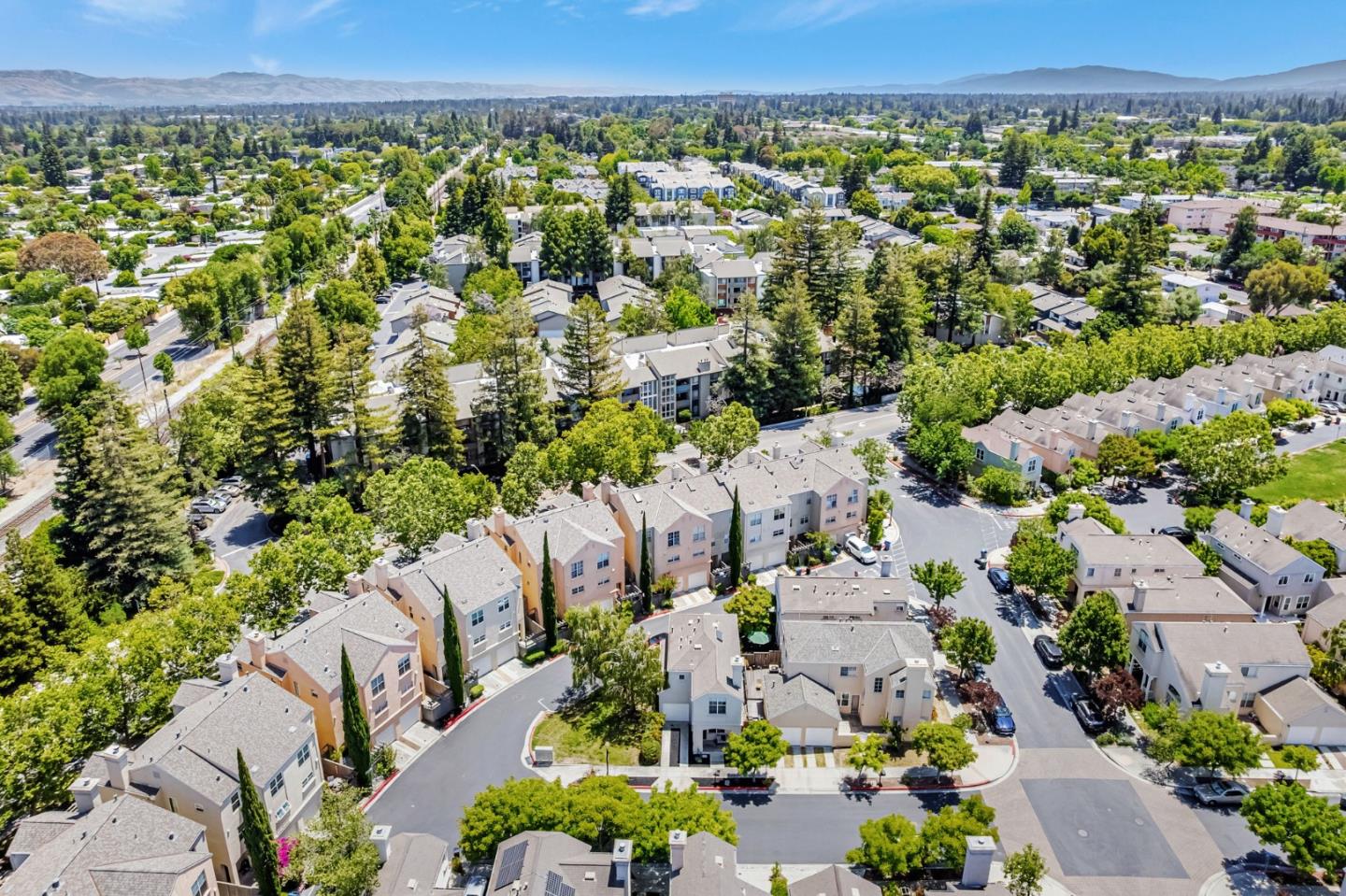 Detail Gallery Image 62 of 65 For 103 Whits Rd, Mountain View,  CA 94040 - 3 Beds | 2/1 Baths