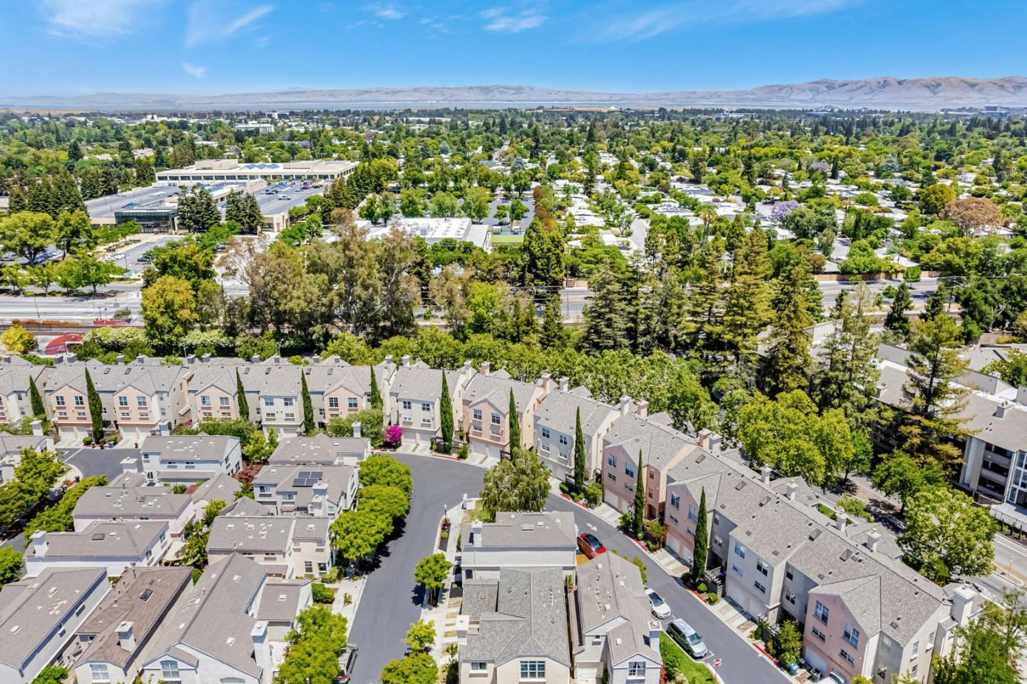Detail Gallery Image 63 of 65 For 103 Whits Rd, Mountain View,  CA 94040 - 3 Beds | 2/1 Baths