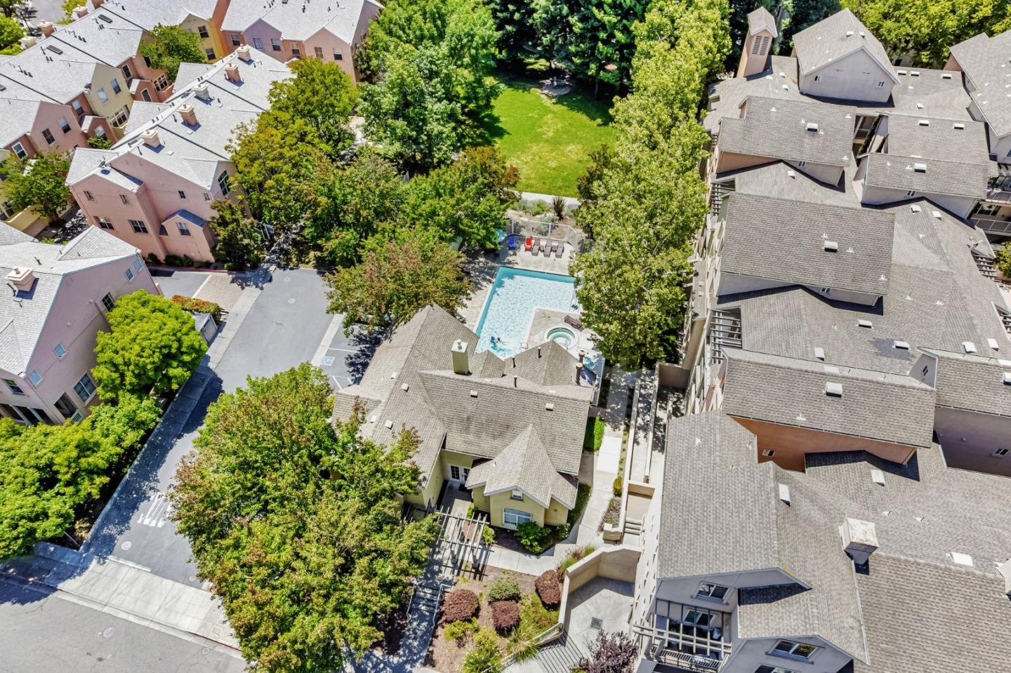 Detail Gallery Image 65 of 65 For 103 Whits Rd, Mountain View,  CA 94040 - 3 Beds | 2/1 Baths