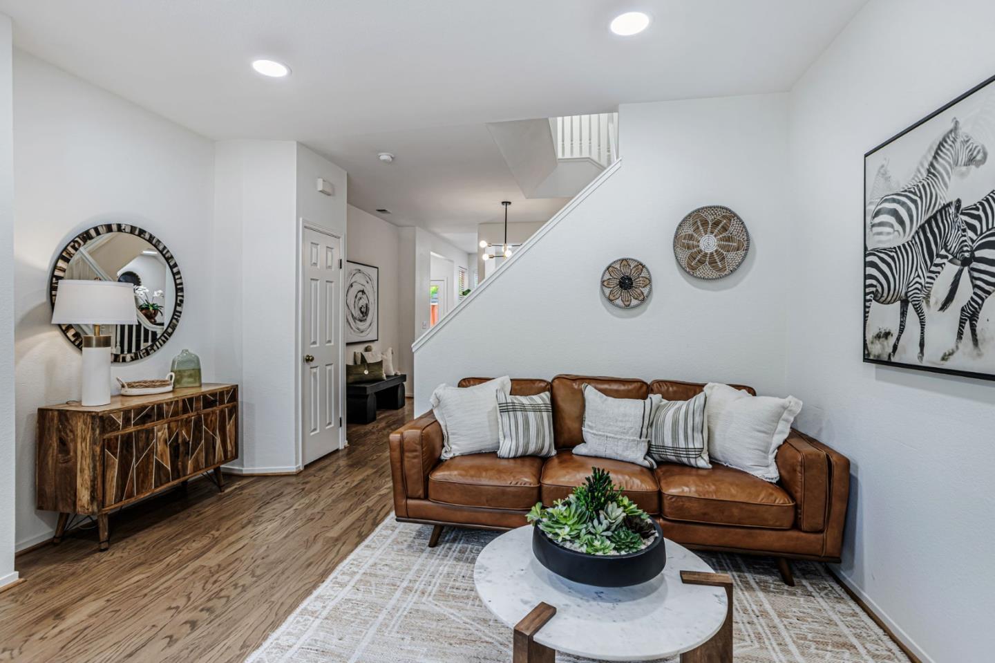 Detail Gallery Image 9 of 65 For 103 Whits Rd, Mountain View,  CA 94040 - 3 Beds | 2/1 Baths
