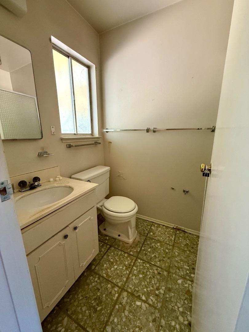 Detail Gallery Image 13 of 18 For 1775 Donna Ln, San Jose,  CA 95124 - 3 Beds | 2 Baths