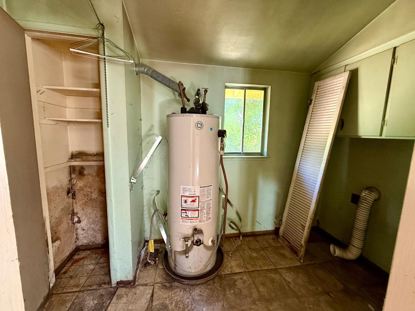 Detail Gallery Image 15 of 18 For 1775 Donna Ln, San Jose,  CA 95124 - 3 Beds | 2 Baths