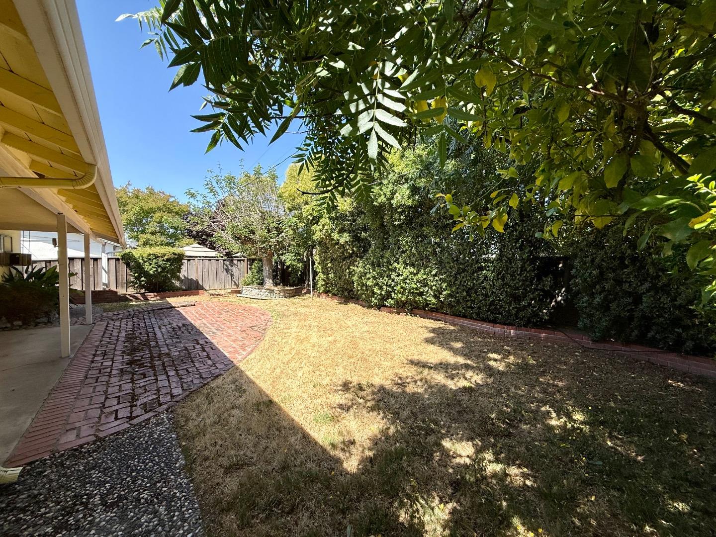 Detail Gallery Image 18 of 18 For 1775 Donna Ln, San Jose,  CA 95124 - 3 Beds | 2 Baths