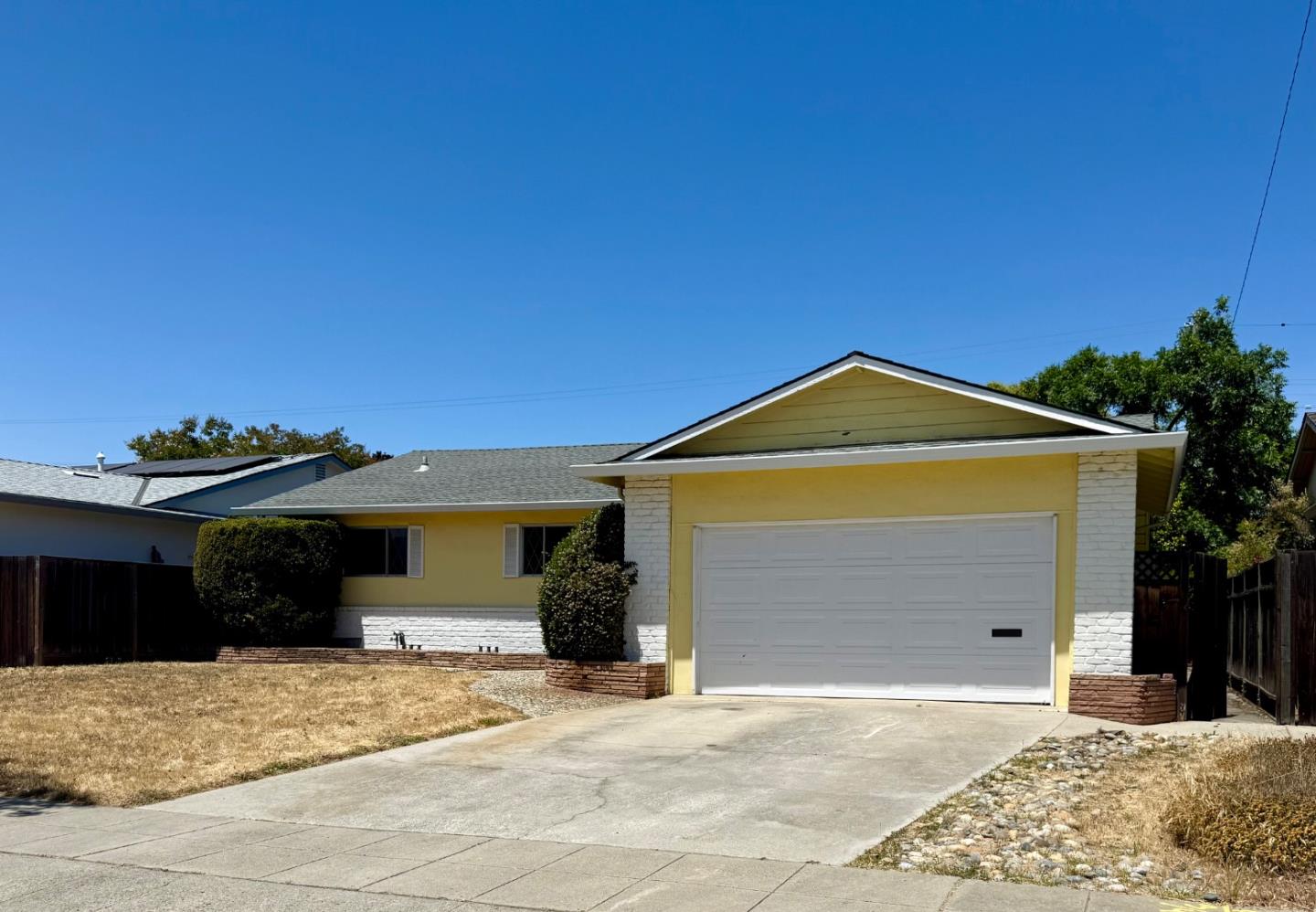 Detail Gallery Image 2 of 18 For 1775 Donna Ln, San Jose,  CA 95124 - 3 Beds | 2 Baths