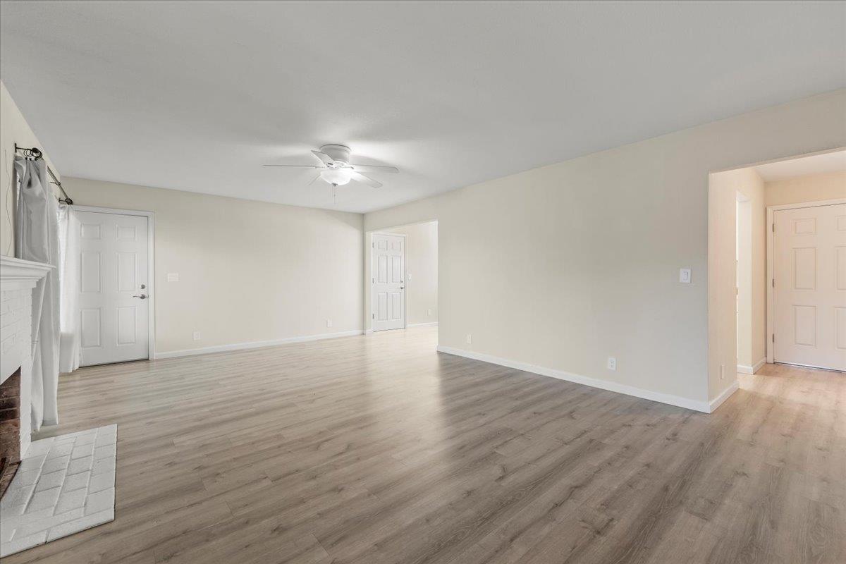 Detail Gallery Image 11 of 31 For 1364 Saratoga Ave, San Jose,  CA 95129 - 3 Beds | 1 Baths