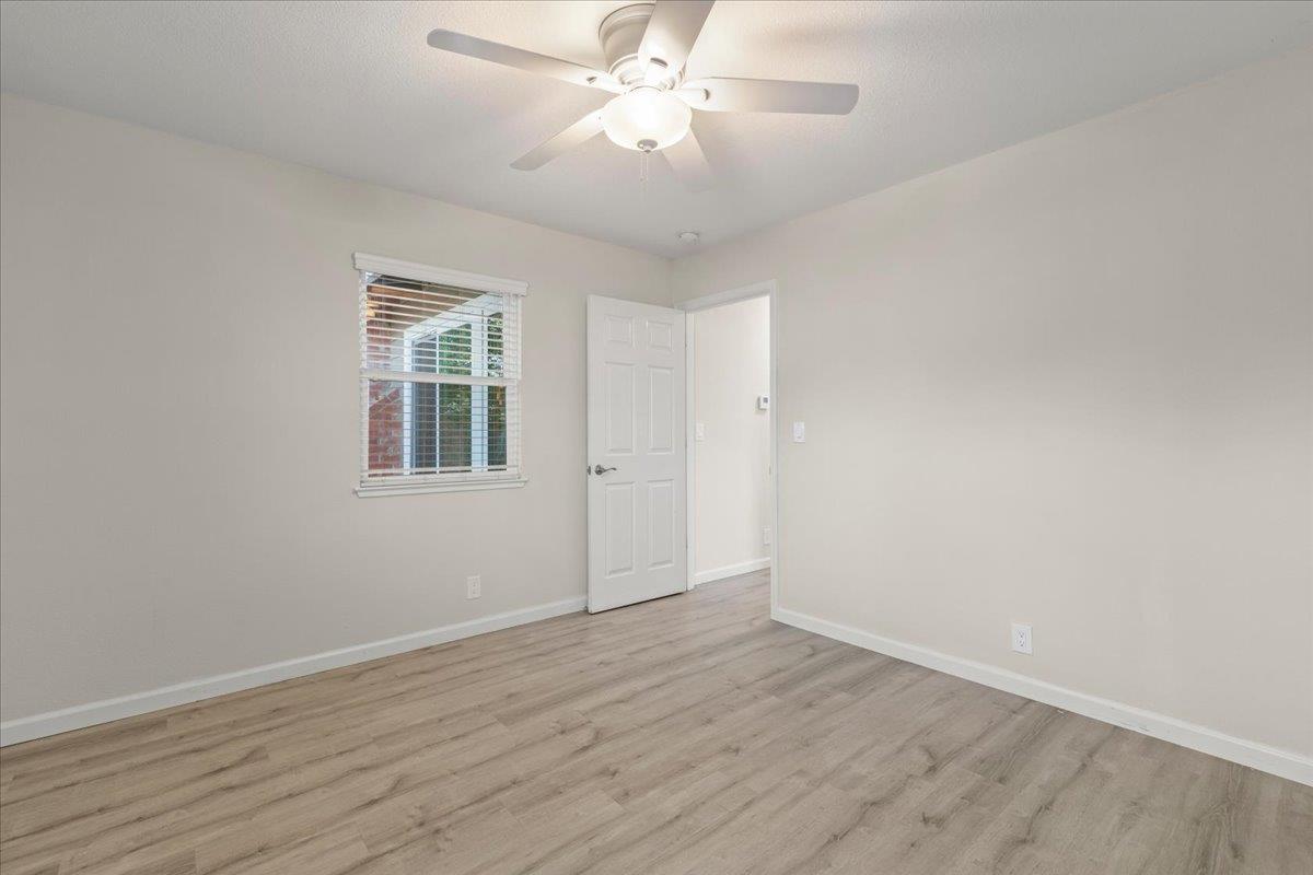 Detail Gallery Image 18 of 31 For 1364 Saratoga Ave, San Jose,  CA 95129 - 3 Beds | 1 Baths